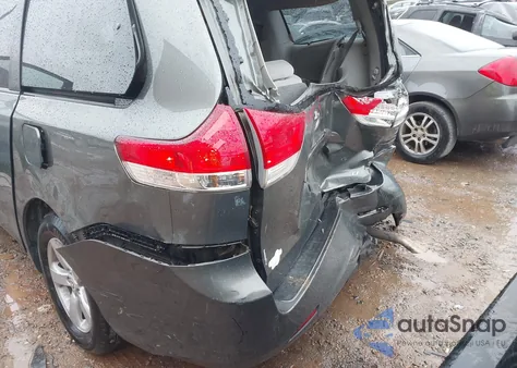 2011 Toyota Sienna Le V6 из США, поврежденный, VIN 5TDKK3DC1BS006205